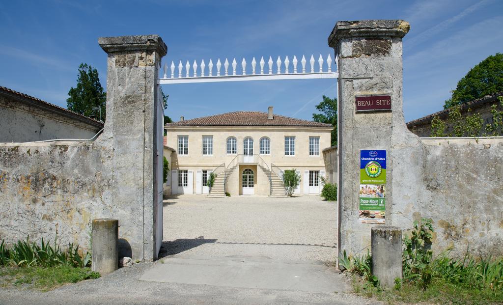 Bed and Breakfast Chateau Beau-Site Portets Exterior foto